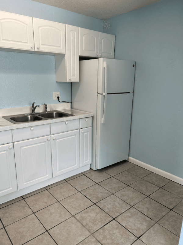 Daytona Beach Multiplex: 424 Daytona St