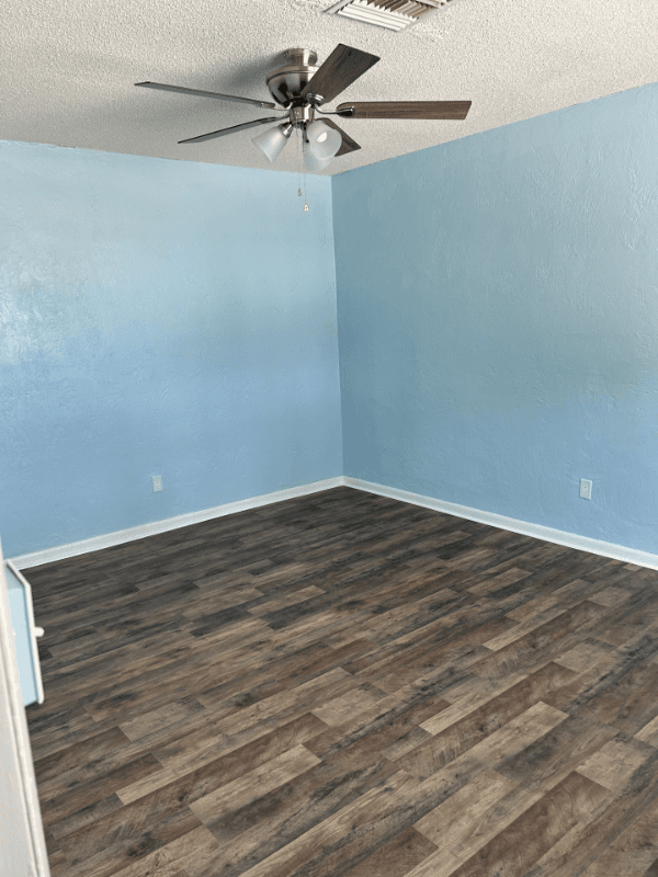 Daytona Beach Multiplex: 424 Daytona St