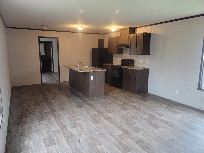 Macon House: 5500 Forest Place