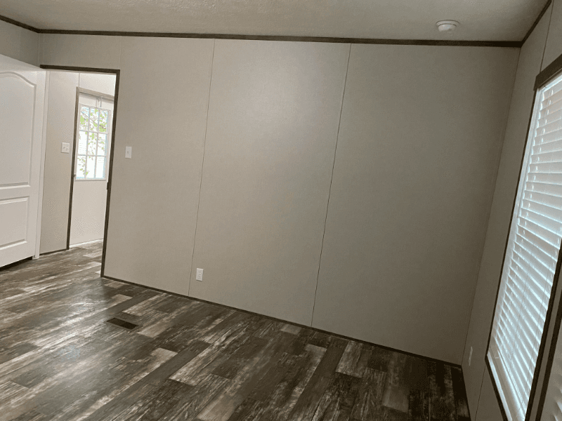 Macon House: 5500 Forest Place