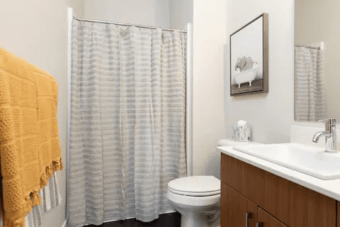 Traverse City Condo: 630 S Garfield Ave