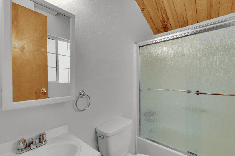 Running Springs House: 31335 Circle View Drive