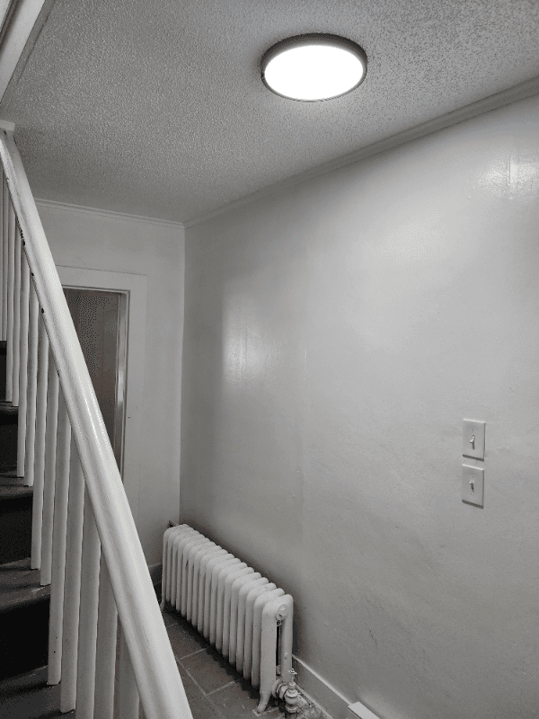 Norwich House: 302 Laurel Hill Ave
