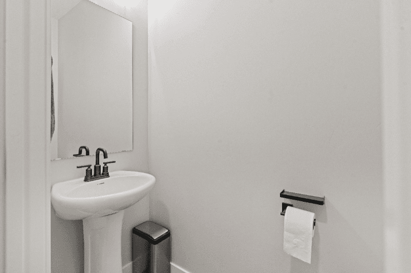 Lehi Single Room: 1935 N 4100 W