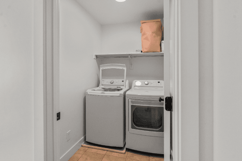 Lehi Single Room: 1995 N 3930 W