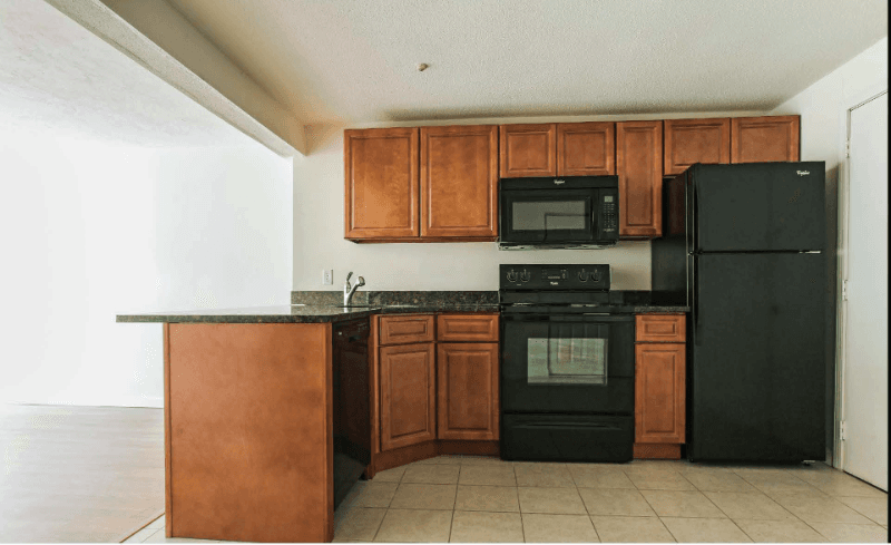 townsend Condo: 52 Fitchburg Road