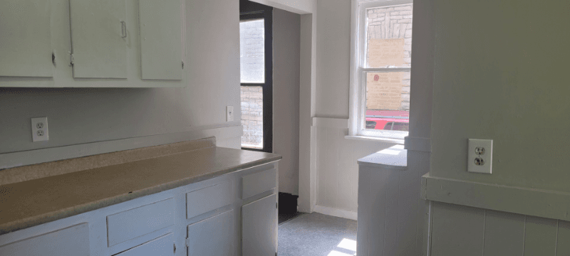 Toledo Townhome: 754 Euclid Ave