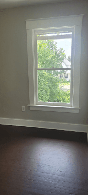 Toledo Townhome: 754 Euclid Ave