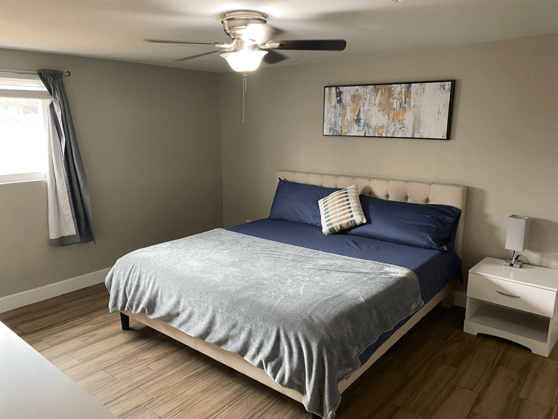Phoenix House: 7830 N 32nd Dr
