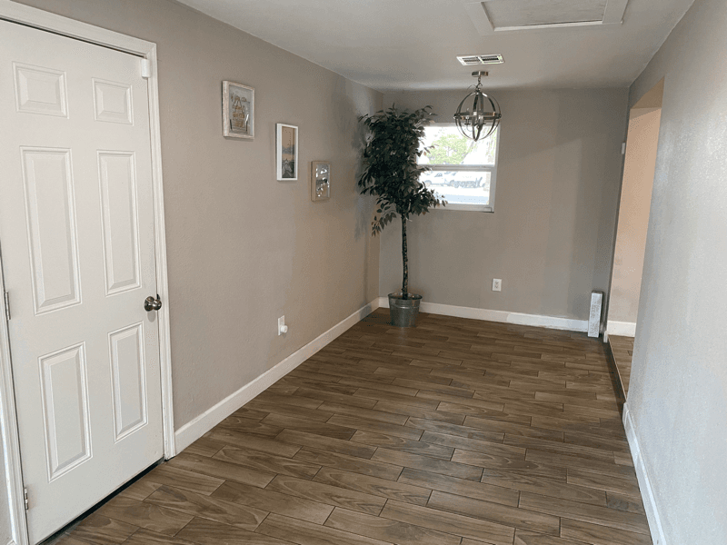 Phoenix House: 7830 N 32nd Dr