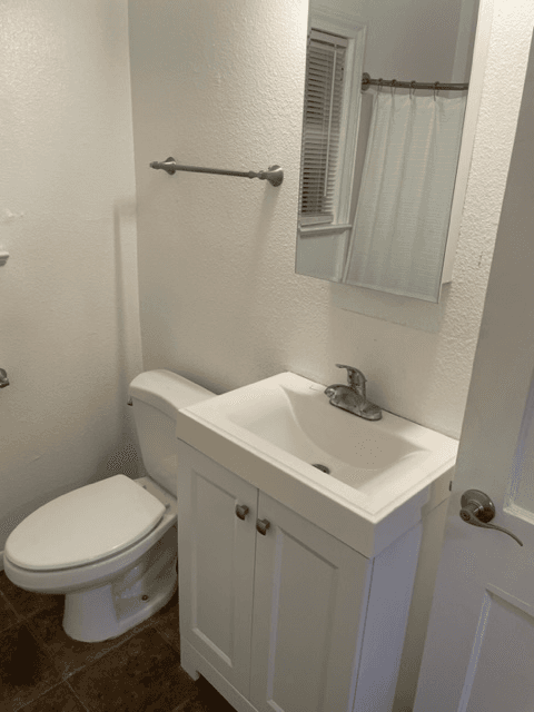 Corpus Christi Apartment: 320 Oleander Ave, Unit U (Upper)