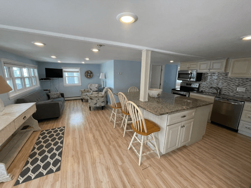 Hampton House: 7 Atlantic Avenue