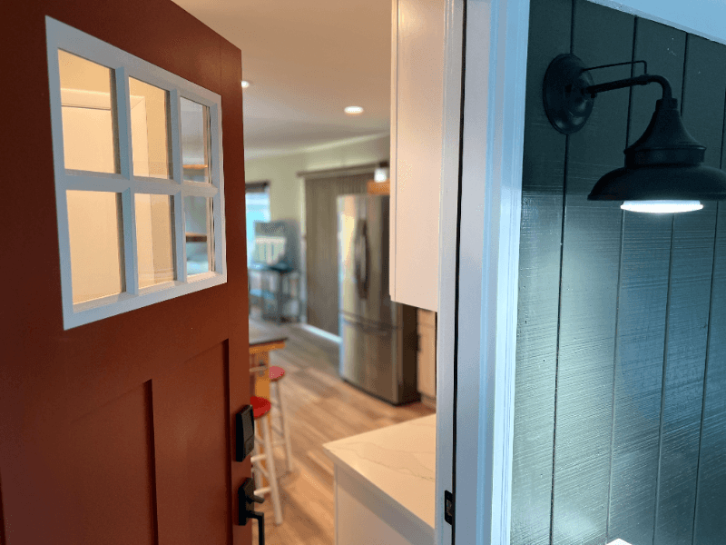 Quincy House: 9348 Columbia Ct NW