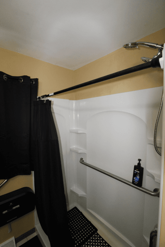FULDA Single Room: 270 U.S. Hwy 59