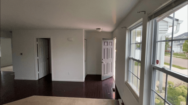 Dexter House: 8360 Crab Apple Trl,