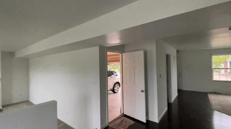 Dexter House: 8360 Crab Apple Trl,