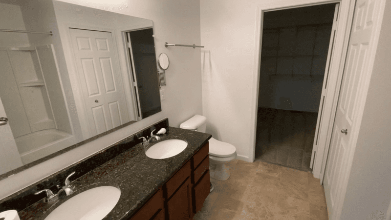 Dexter House: 8360 Crab Apple Trl,