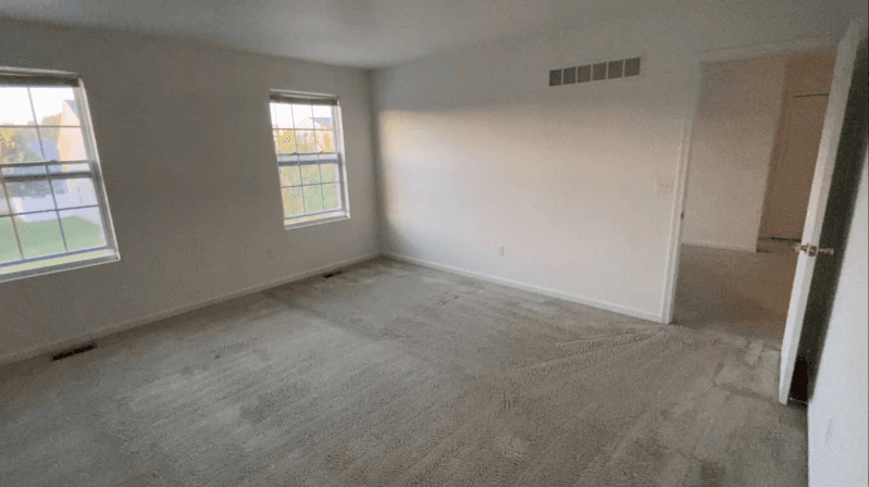 Dexter House: 8360 Crab Apple Trl,