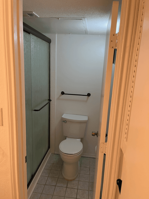 Arlington Condo: 2301 Balsam Dr