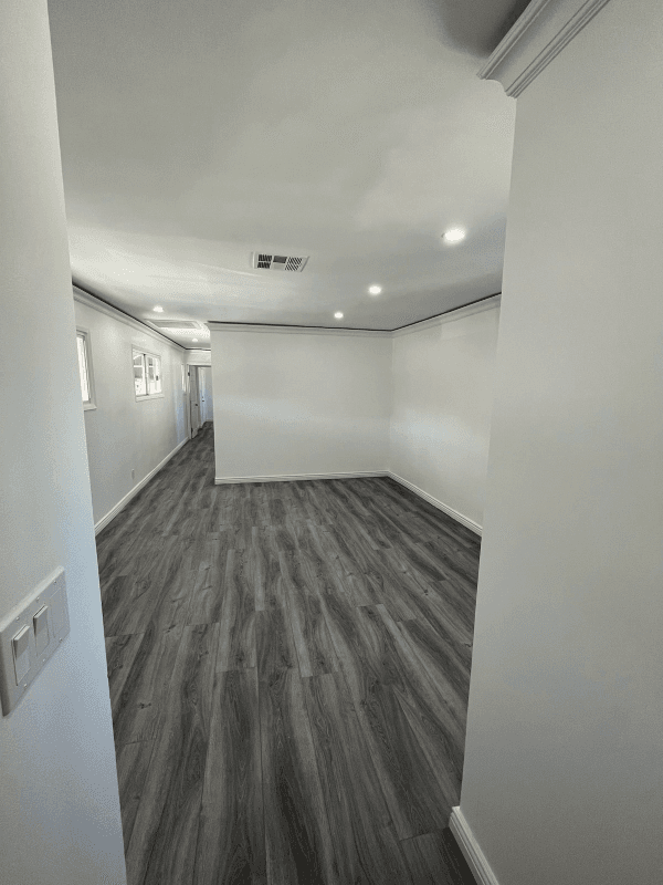 North Hollywood Condo: 11685 Magnolia Blvd