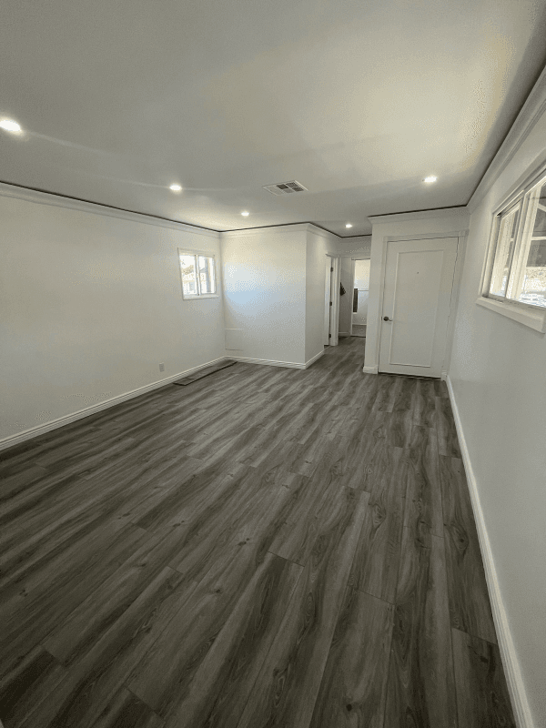 North Hollywood Condo: 11685 Magnolia Blvd