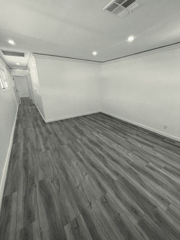 North Hollywood Condo: 11685 Magnolia Blvd
