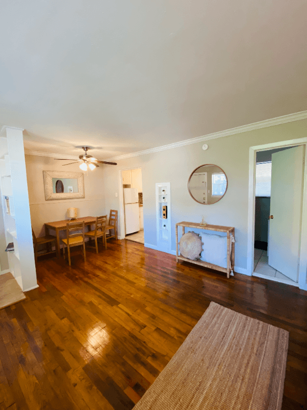 Houston Apartment: 3619 Garrott