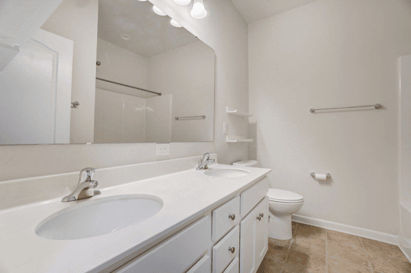 Belmont House: 125 Barberry Drive