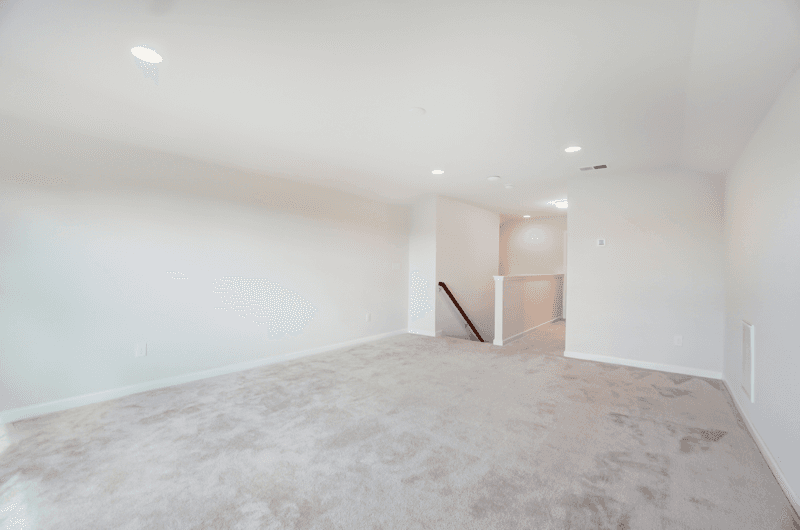 Belmont House: 125 Barberry Drive