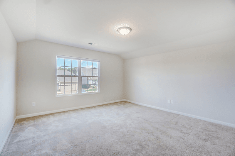 Belmont House: 125 Barberry Drive