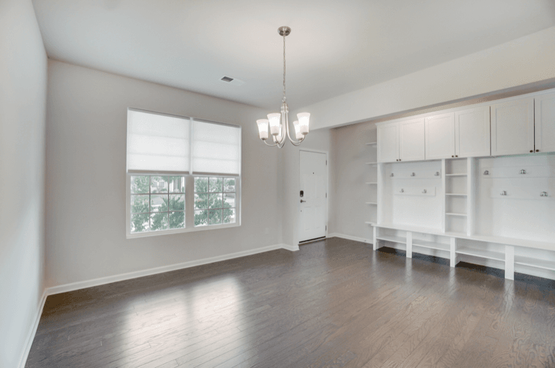 Belmont House: 125 Barberry Drive
