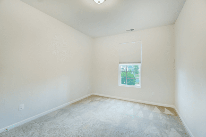 Belmont House: 125 Barberry Drive