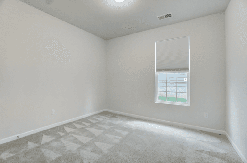 Belmont House: 125 Barberry Drive