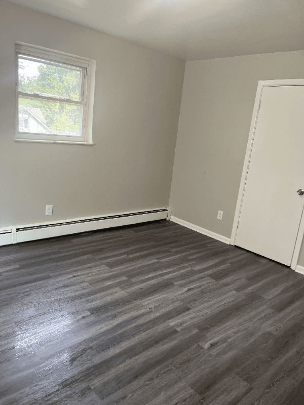 Cincinnati Apartment: 3653 Mozart Ave