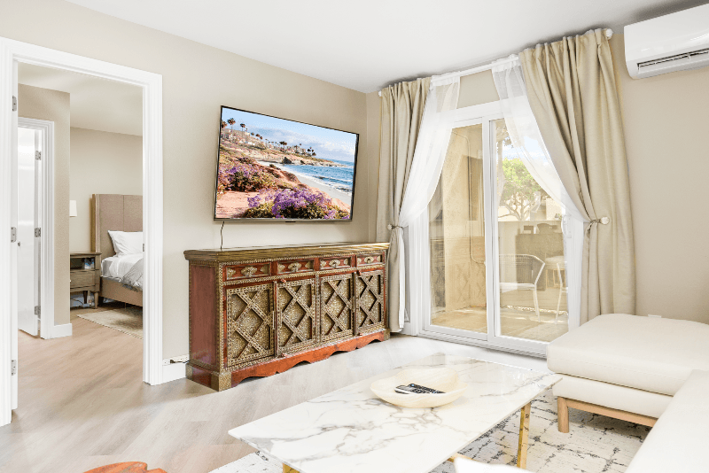San Diego Condo: 7535 Charmant Dr.