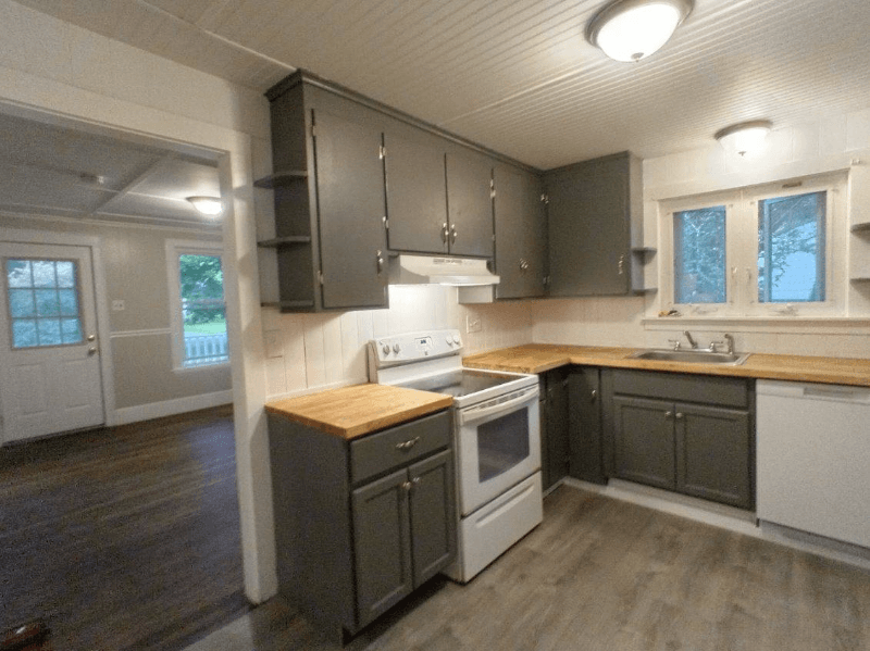 Liverpool House: 209 Third Street