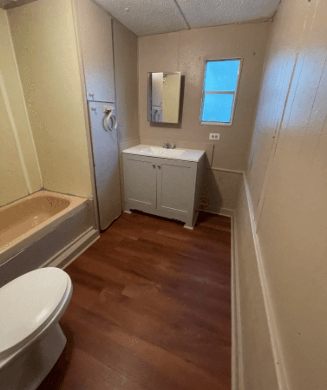 Gonzales House: 220 Thornton