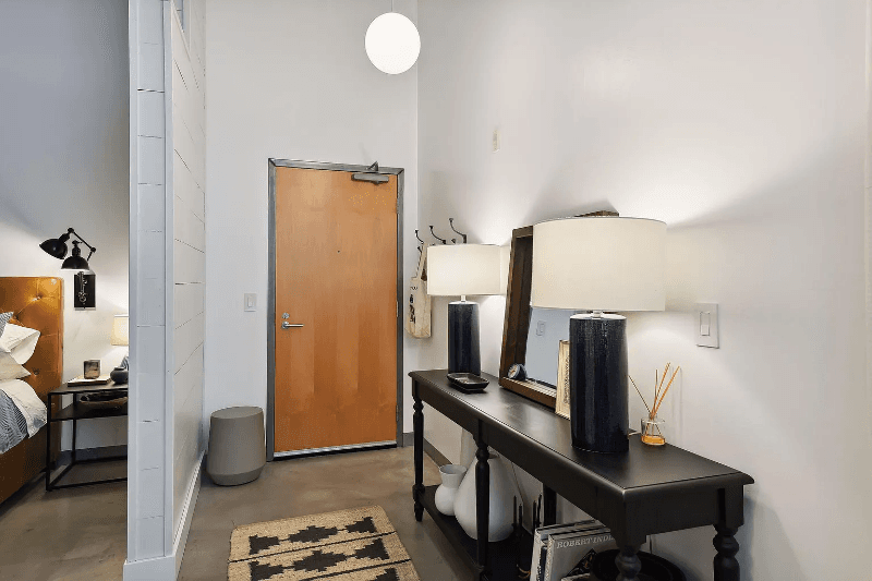 Minneapolis Condo: 700 Washington Ave N