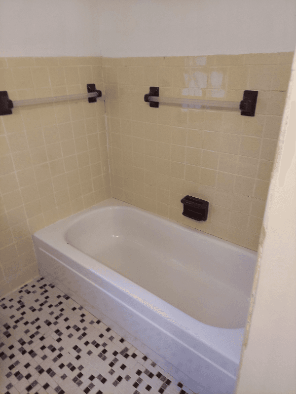 Charleston House: 20 St. Teresa Drive