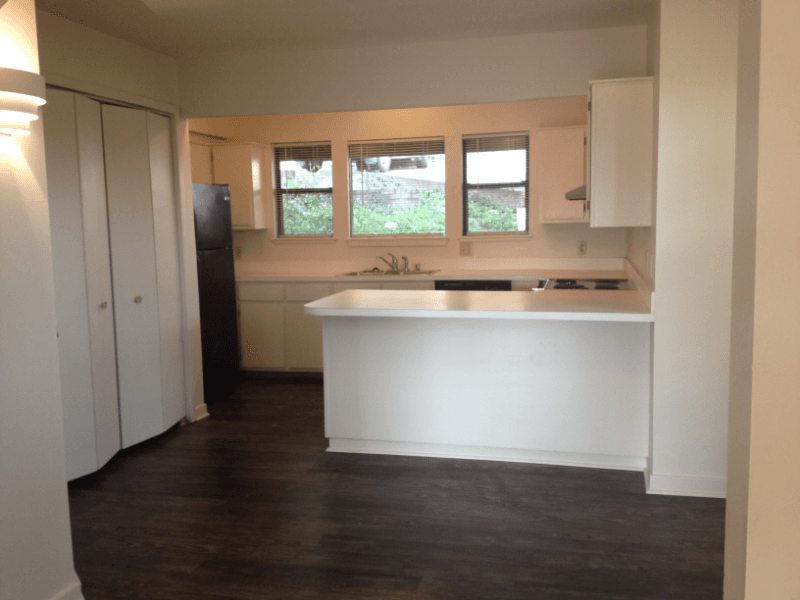 Fayetteville Townhome: 67 N. Fletcher