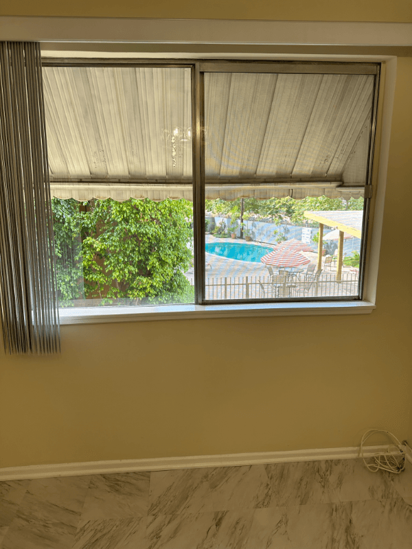 North Hollywood Apartment: 6131 Coldwater Canyon Ave