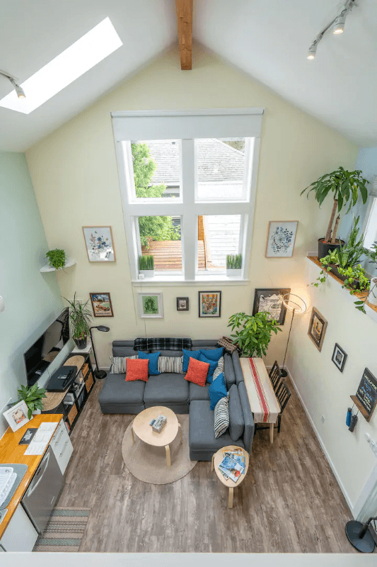 Portland House: 755 NE Buffalo St
