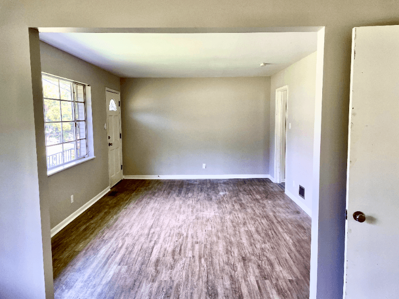Trussville House: 6436 S Chalkville Rd