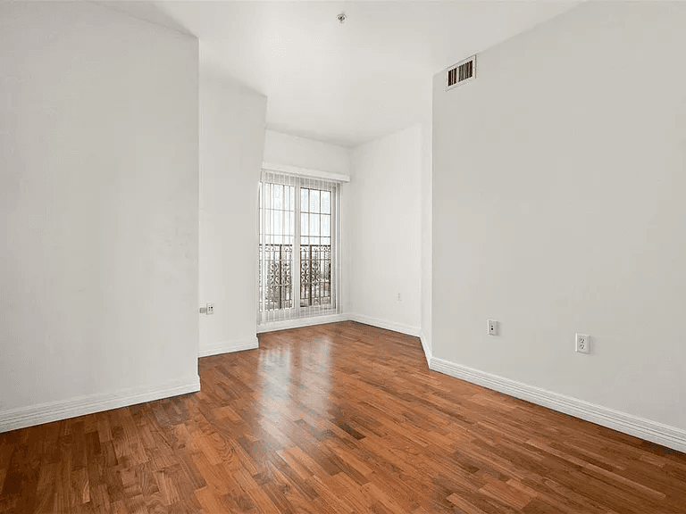 Denver Condo: 975 N Lincoln st