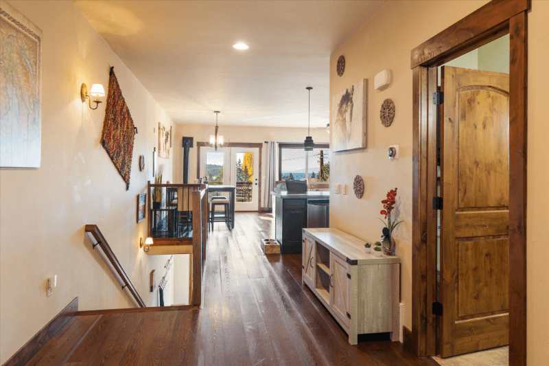 Bigfork Condo: 669 Commerce
