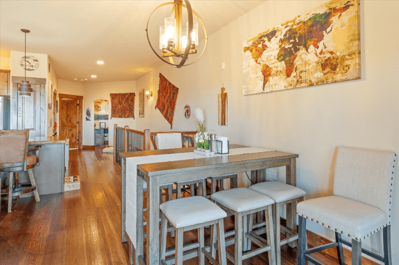 Bigfork Condo: 669 Commerce