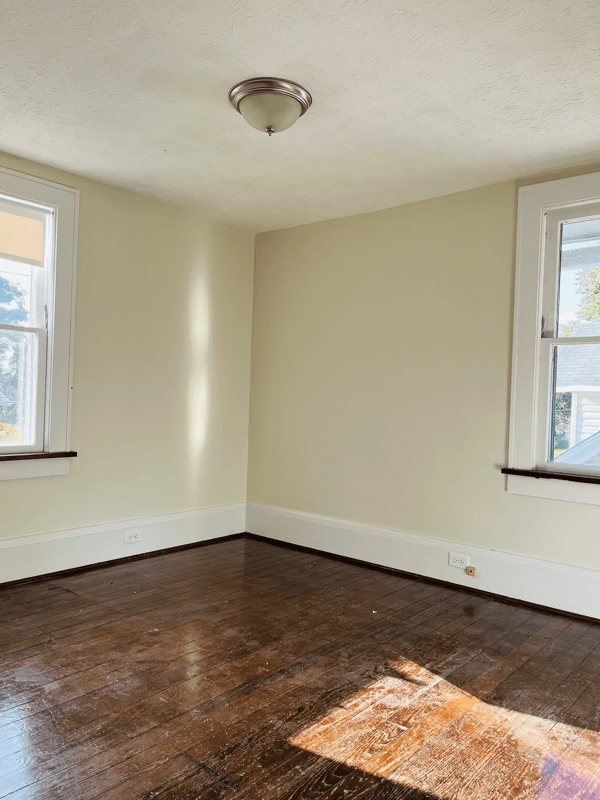 Barberton House: 543 Otterbein Ave