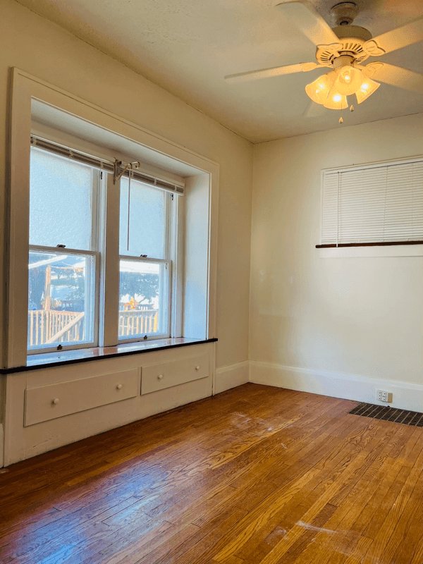 Barberton House: 543 Otterbein Ave