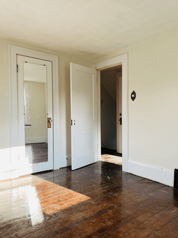Barberton House: 543 Otterbein Ave