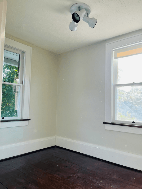 Barberton House: 543 Otterbein Ave